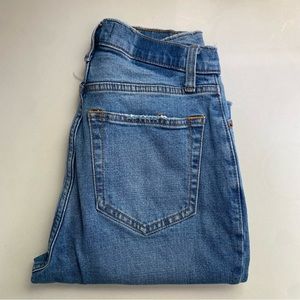 Abercrombie & Fitch Ankle Straight ultra high rise curve love jeans